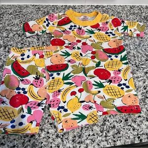 Hanna Andersson Kids Cotton Pajama set Yellow Fruit Pattern Size 8/130CM
